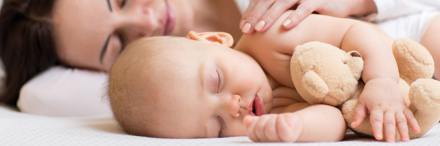 Somn linistit si confortabil pentru bebelusi, cu tehnologia AirCuddle. Protectii antitranspiratie pentru saltea, carucior si masina